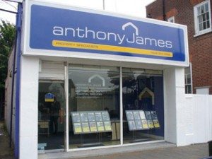 moving-to-welling