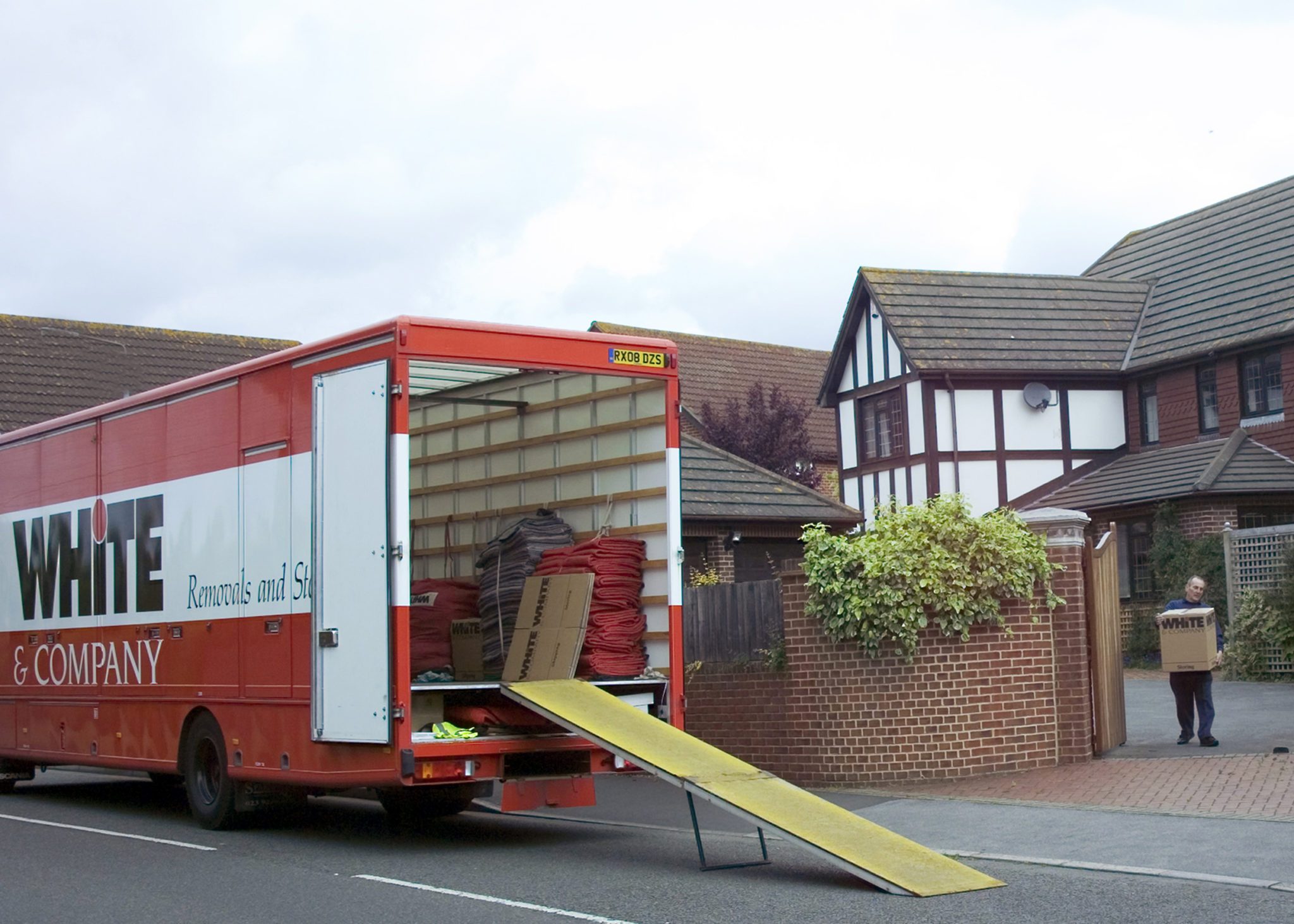 removal firms portsmouth