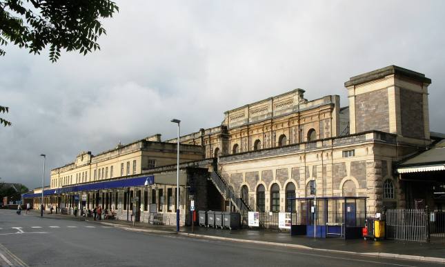Exeter St Davids Station