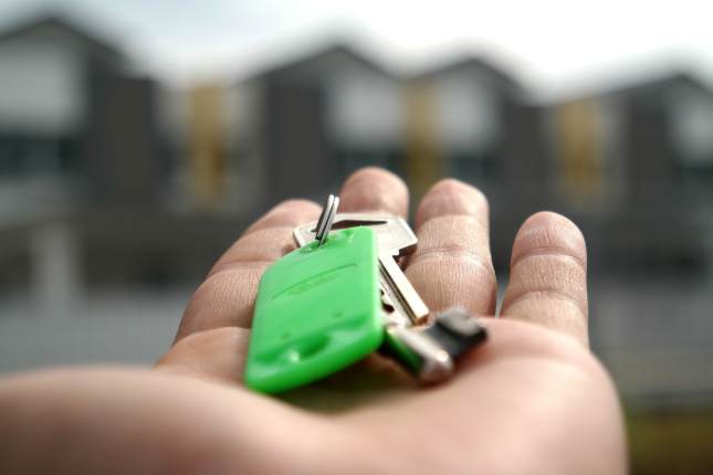 Renting House Keys