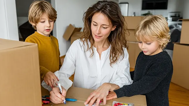 Build a Personalised “Moving Kit”