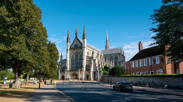 Discover Hampshire_ History, Wildlife, Coastlines & Countryside Fun