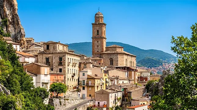 Abruzzo – Mountains, Coast and Remarkable Value